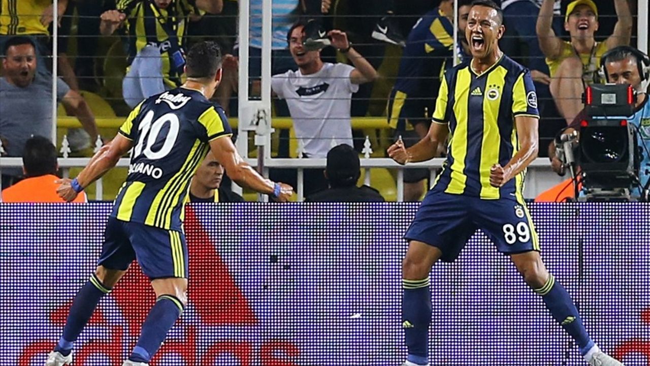 Fenerbahçe Sezona Üç Puanla Merhaba Dedi !