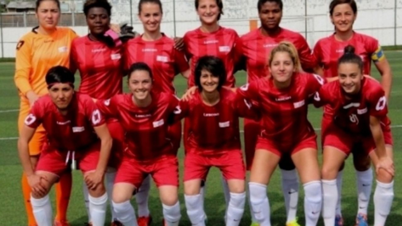 UEFA Kadınlar Şampiyonlar Ligi'nde Ataşehir Belediyespor Mitrovica'yı Mağlup Etti