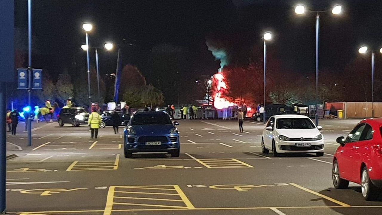 Leicester City'nin sahibini taşıyan helikopter düştü !