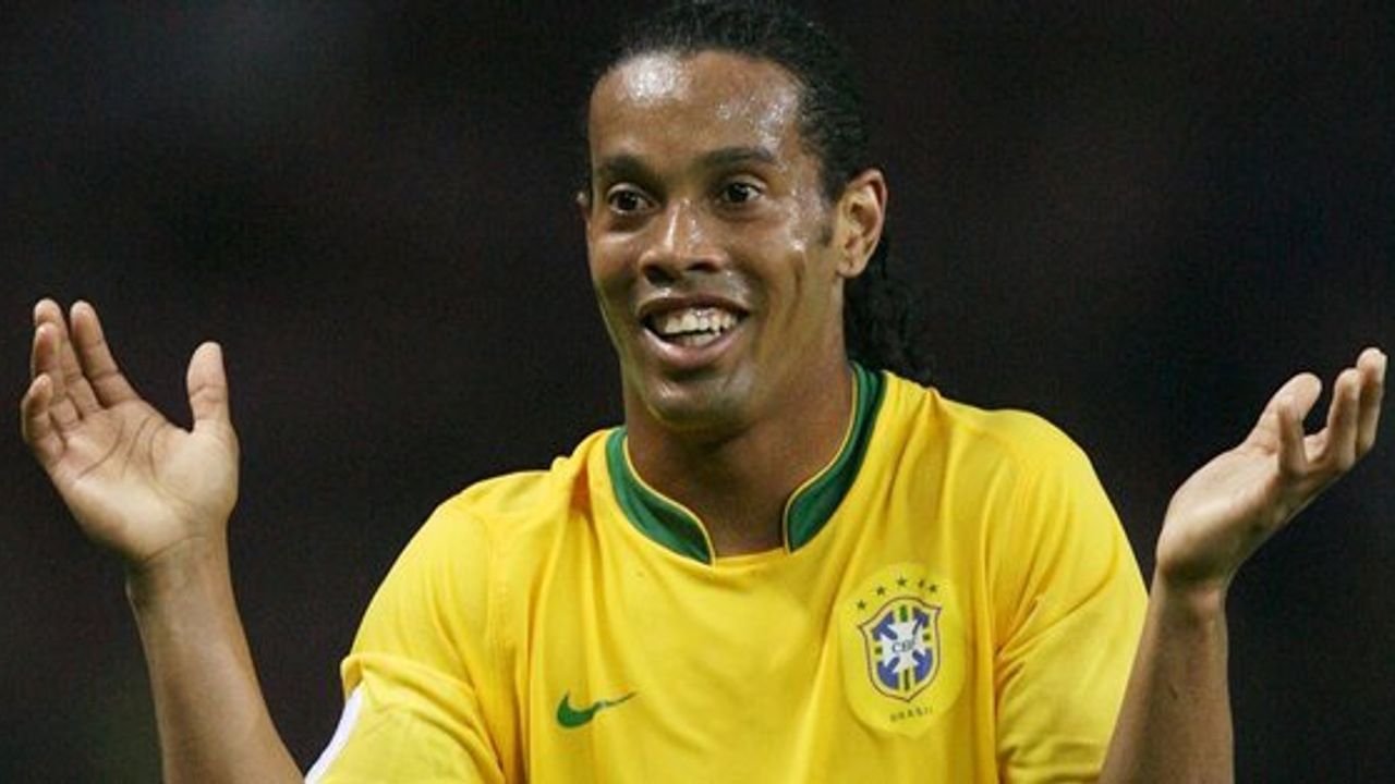 Ronaldinho şok etti !