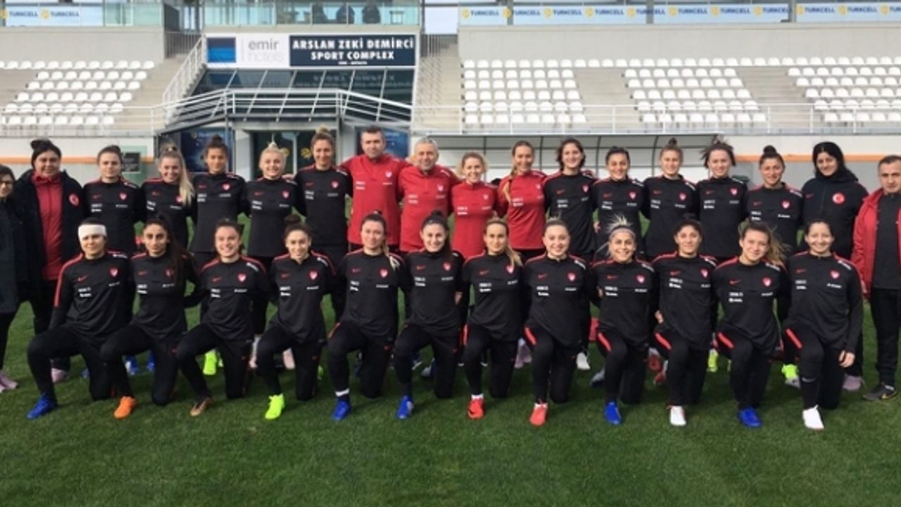 A Milli Kadın Futbol Takımı, Slovakya ile berabere kaldı!