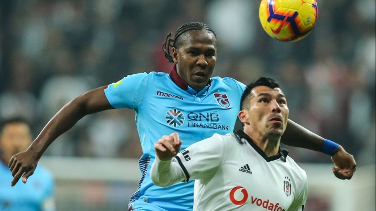 Beşiktaş Garry Medel'in fiyatını belirledi !