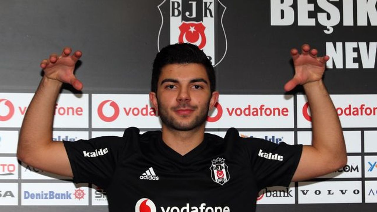 Beşiktaş, Muhayer Oktay ile 4.5 yıllık sözleşme imzaladı !