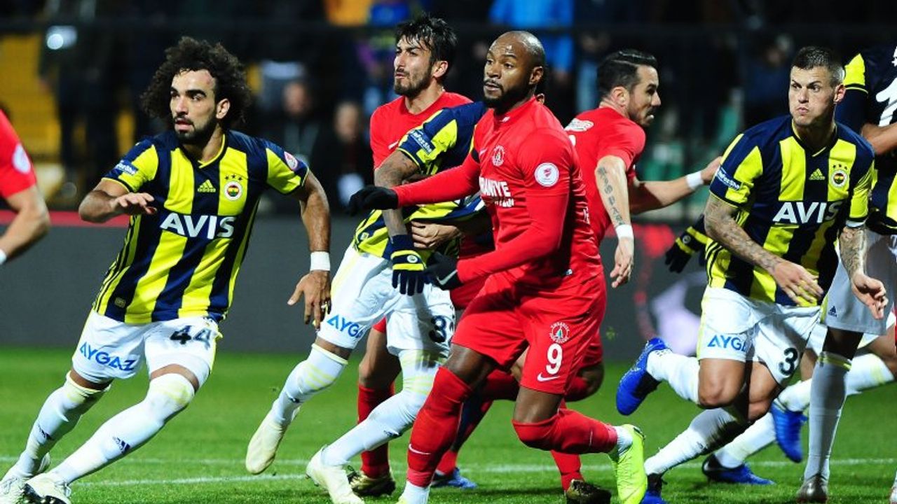 Fenerbahçe, Ümraniyespor'a mağlup oldu !