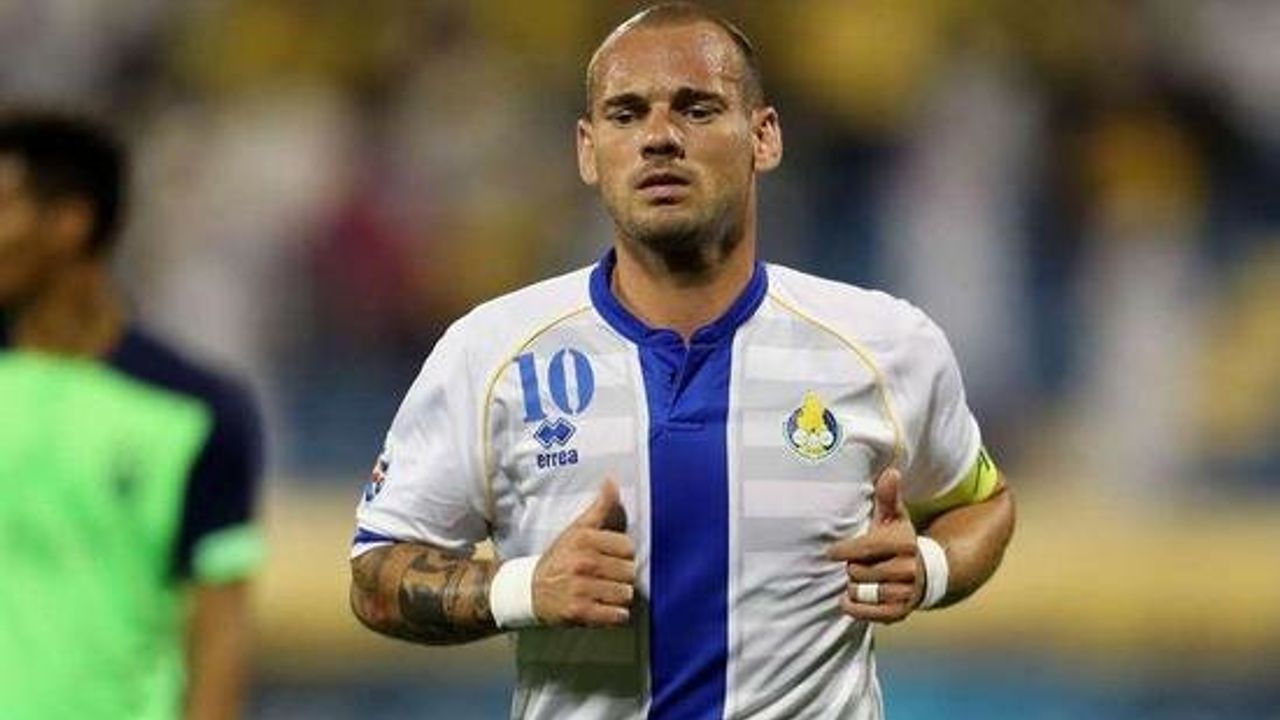 ''Sneijder transferi için FaceTime'dan görüştük''