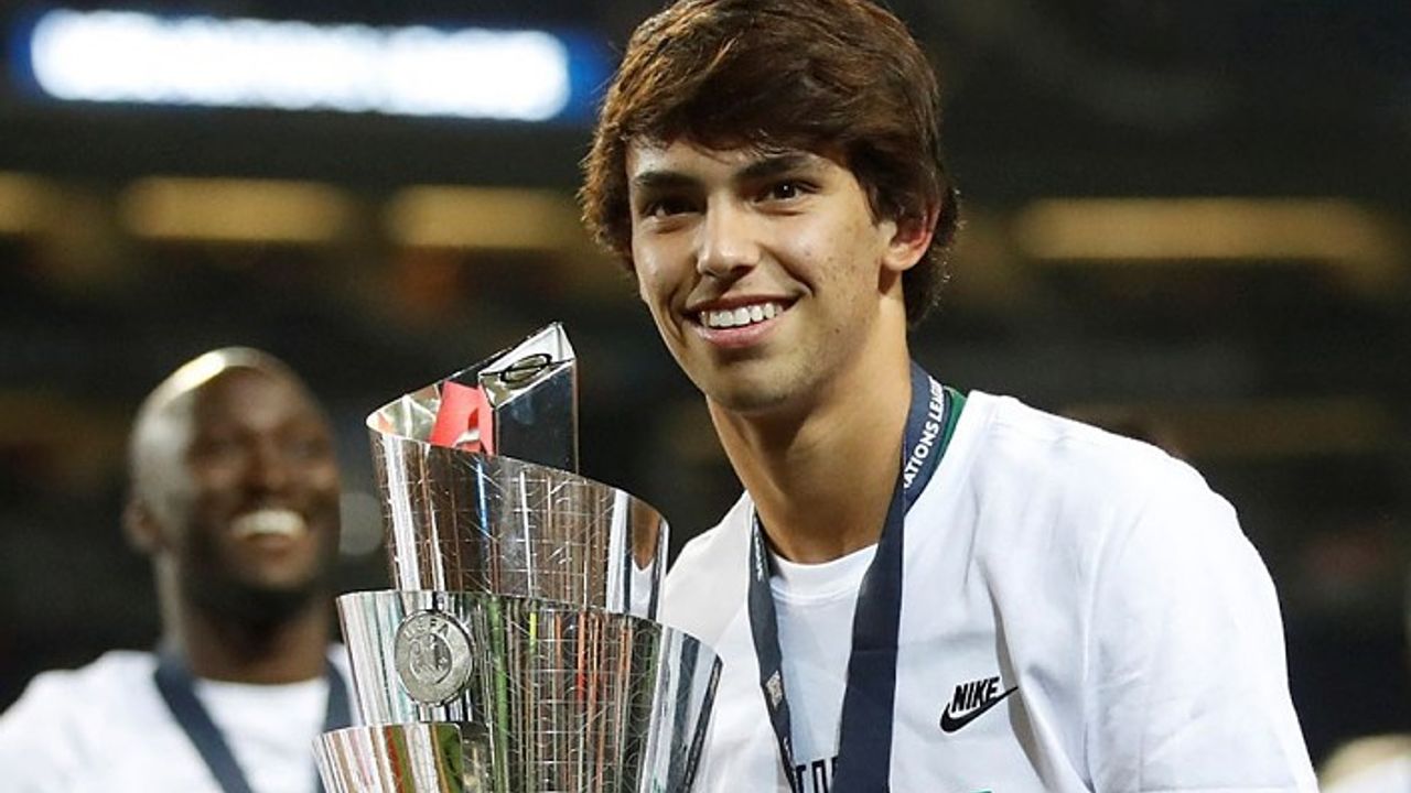 Atletico Madrid'den genç oyuncuya rekor bonservis