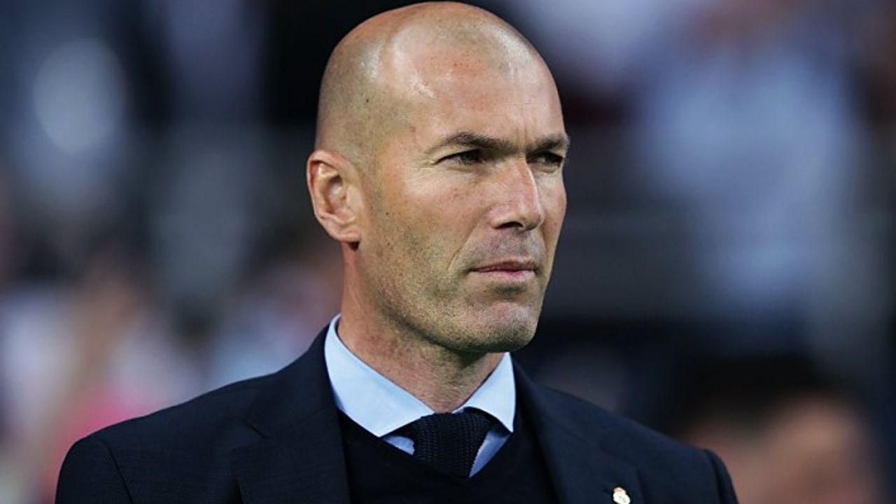 Zidane ayrılığı duyurdu