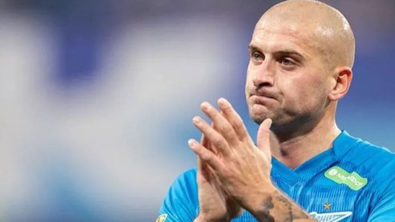 Adana Demirspor Yaroslav Rakitskyi'yi istiyor