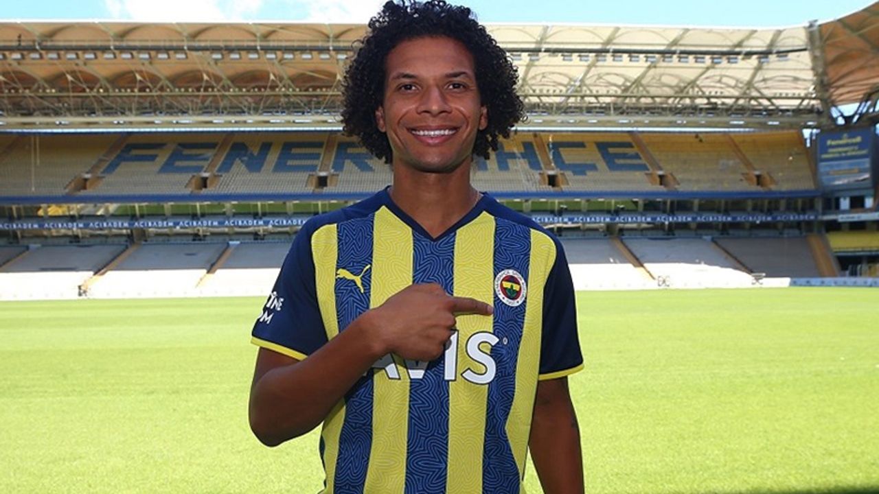 Willian Arao Fenerbahçe ile sözleşme imzaladı