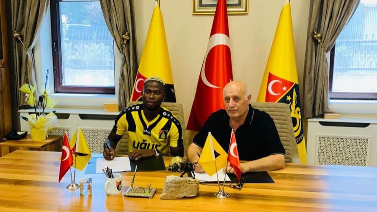 İstanbulspor Michael Ologo ile sözleşme imzaladı