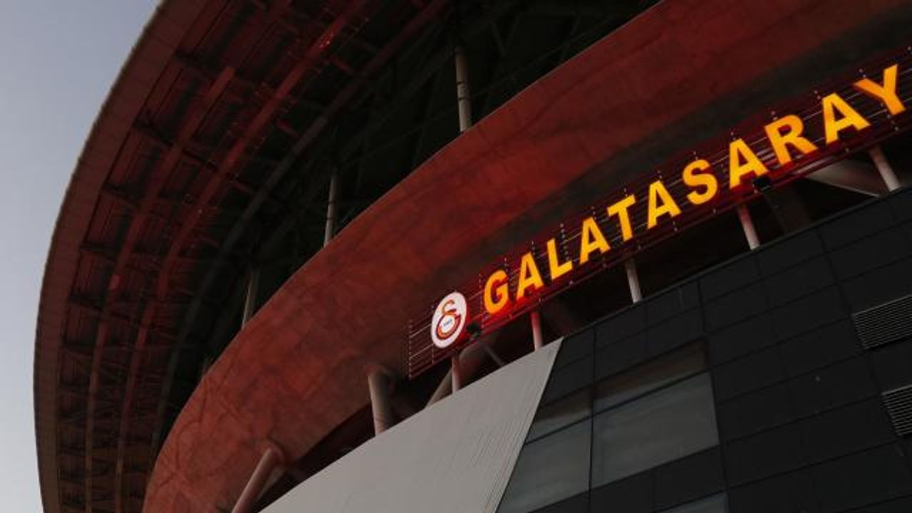 Galatasaray’ın Peşine Düştüğü Golcünün Piyasası Arttı! Yıldız Futbolcuya Teklif Yağıyor