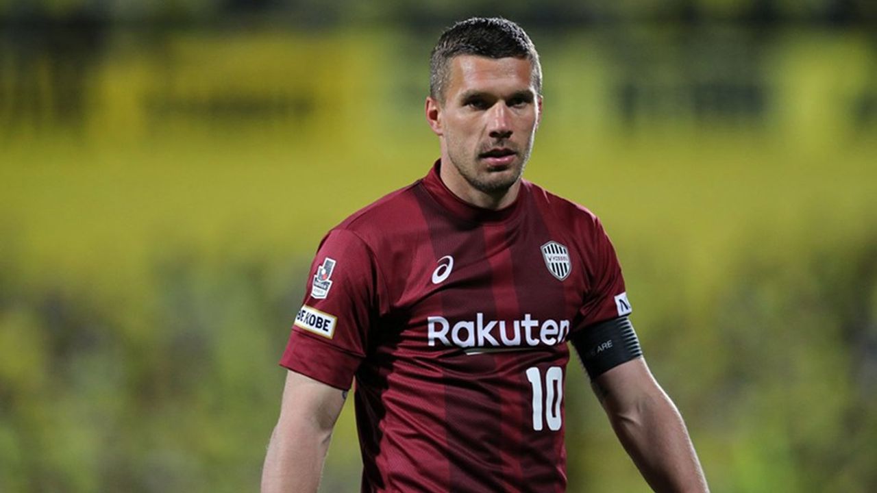 Podolski için sürpriz transfer iddiası!