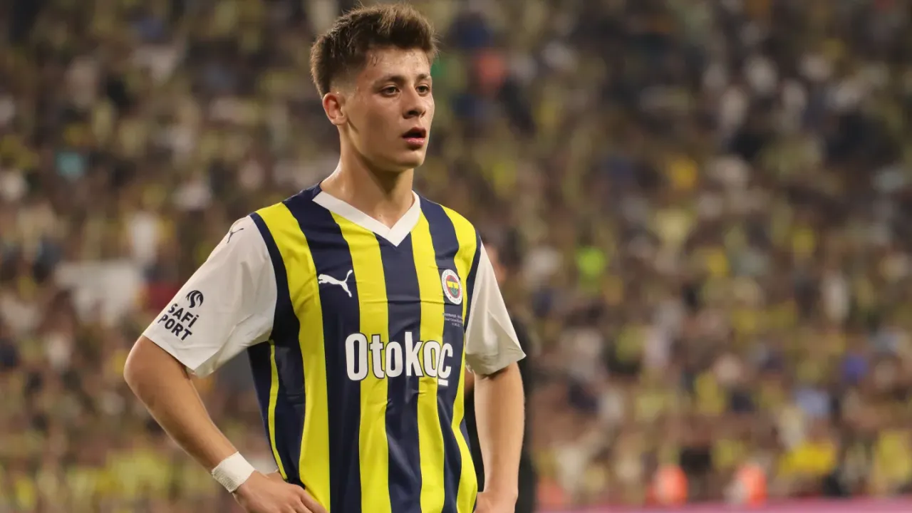 Fenerbahçe’de Arda Güler Krizi Büyüyor! Takım Arkadaşından Arda’ya Tepki…