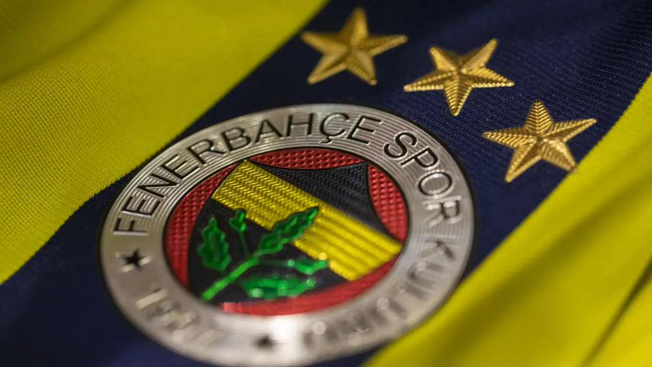 Fenerbahçe'den 5'inci imzası 10 numaraya geliyor! O kadar saklandı ama ortaya çıktı