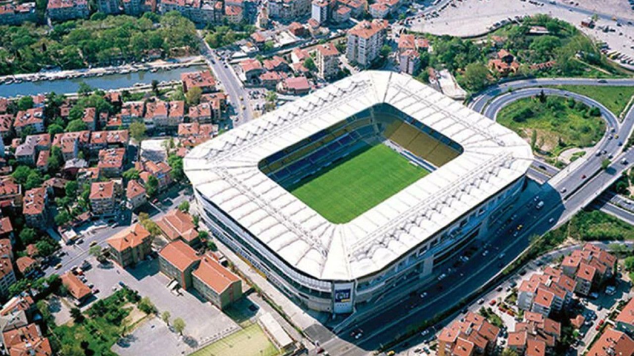 Fenerbahçe'nin stat ismi 'Atatürk Stadı' oluyor!