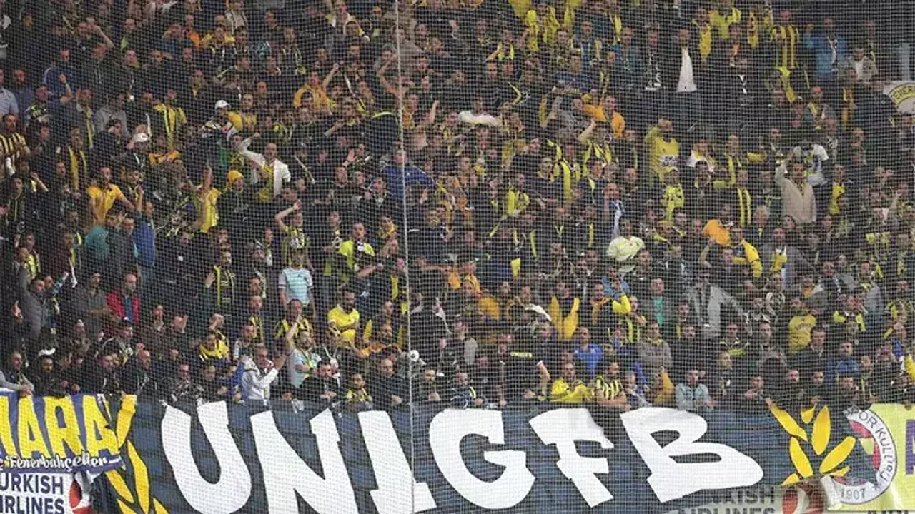 Beşiktaş Fenerbahçe maçında deplasman yasağı kalktı! 1.814 Fenerbahçeli tribüne