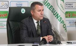 Giresunspor Kulübü Başkanı Hakan Karaahmet, 5 oyuncu daha transfer edeceklerini söyledi