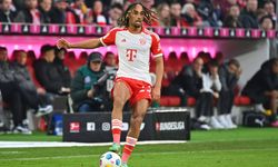 Bayern Münih’e Sacha Boey’den kötü haber…