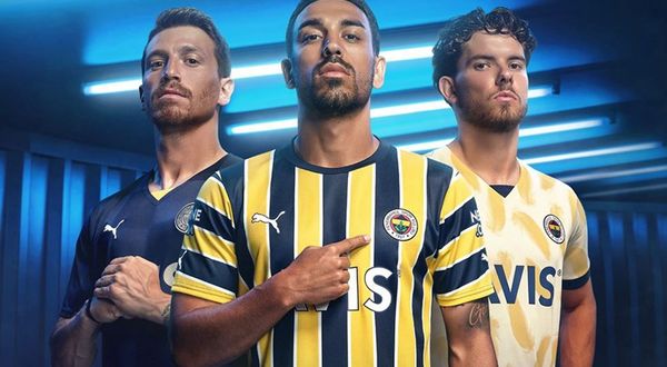 Fenerbahçe yeni sezon formalarını tanıttı: İşte fiyatı
