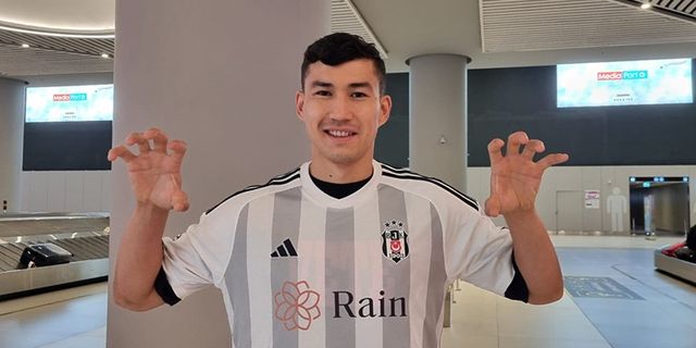 Beşiktaş yeni transferiyle 4 yıllık sözleşme imzaladı