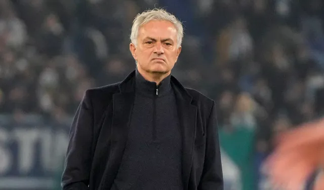 Fenerbahçe'de Şok Gelişme! Mourinho Premier Lig'e Mi Gidiyor?