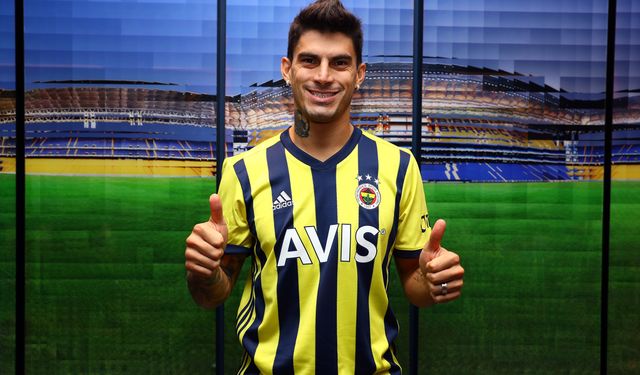 Fenerbahçe'nin Eski Yıldızı Futbolu Bıraktı!