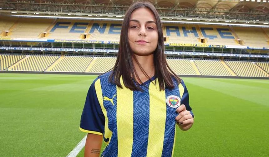 Yaren Çolak 1 yıl daha Fenerbahçe'de