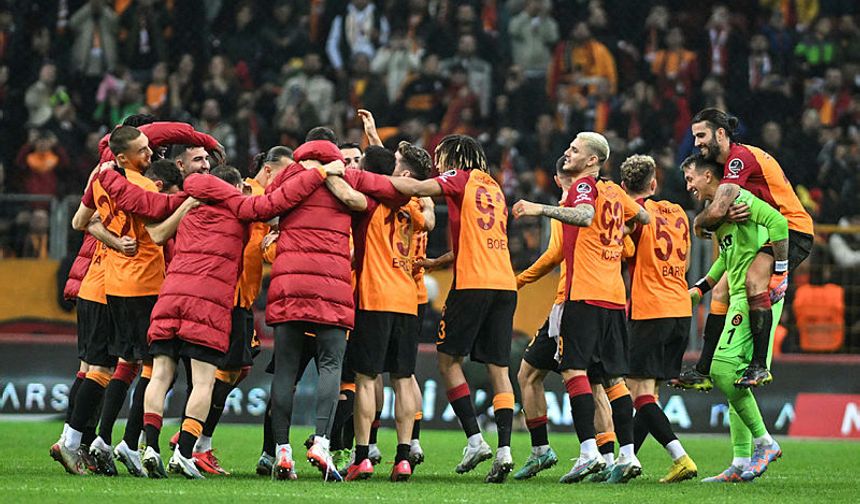 Galatasaray Şampiyonluk Ateşini Yaktı!