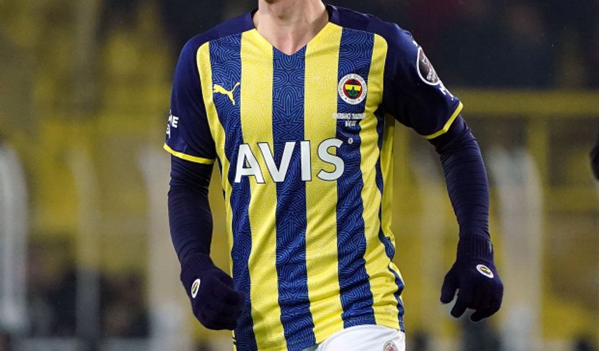 Fenerbahçe'de bir ayrılık daha: KAP açıklaması geldi!