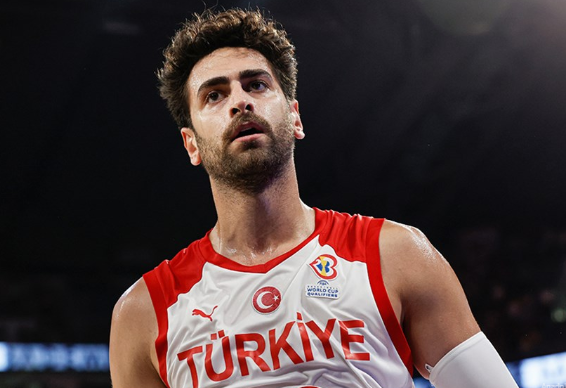 EuroBasket'te Gürcistan ile karşı karşıya gelen Milli Takımımızda maçta yaşananları Furkan Korkmaz anlattı.