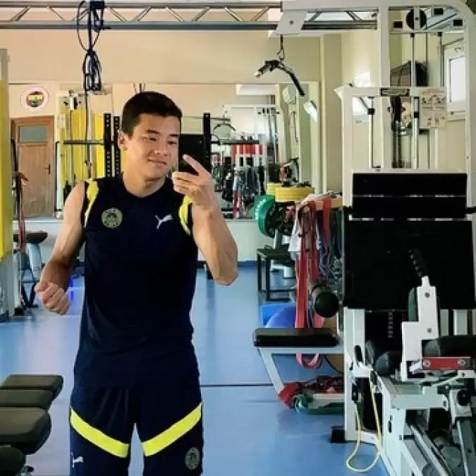  Nurkhan Samatbekov kimdir? Fenerbahçe'den flaş transfer