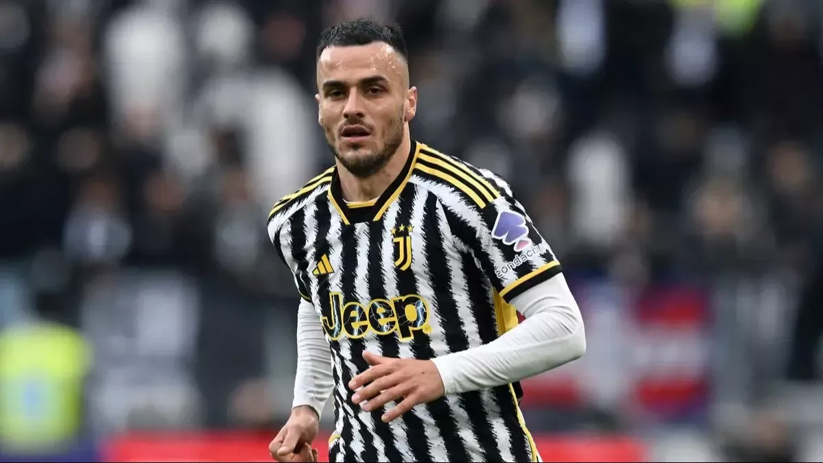 Filip Kostic Fenerbahce1